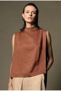 Regata Gola Alta Calimnos Marrom Regata Gola Alta Calimnos Marrom