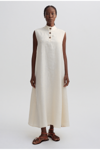 Vestido Reto em Linho Gola Padre Dominica Areia